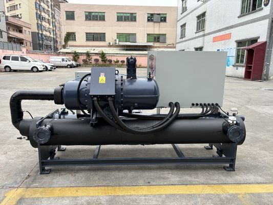 Máy làm mát bằng nước với 59.5m3/h Dòng làm mát 5-35.C Phạm vi nhiệt độ 380-415V Cung cấp điện